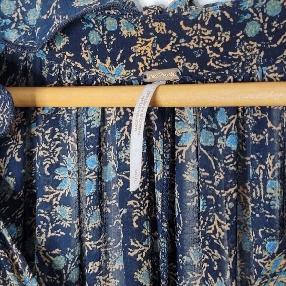 Free People Small Feeling Groovy Border Print Maxi Dress Boho Oversized Festival - Picture 7 of 8